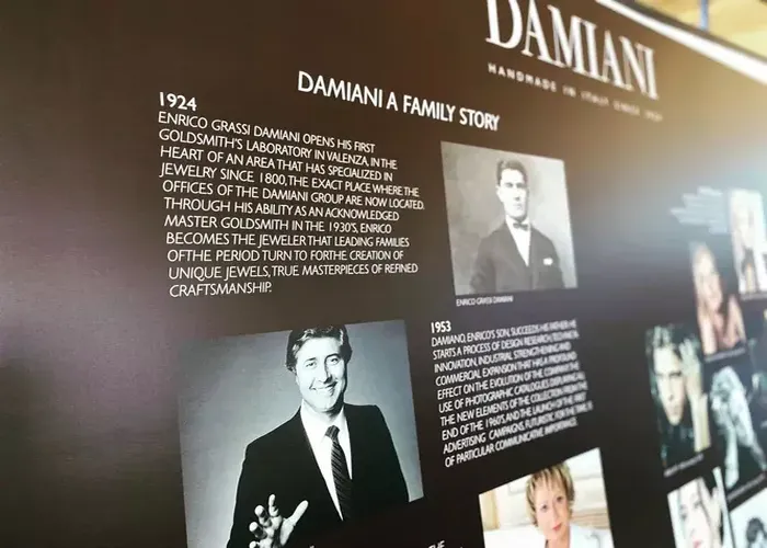 Carton Pluma Impresion Directa Evento Damiani Walltoprint